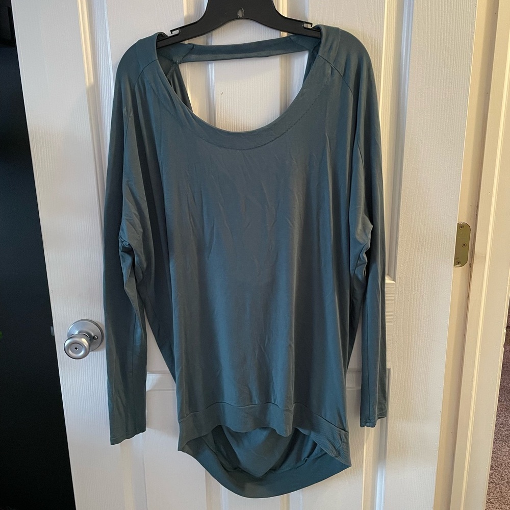 Wilfred Oversized Long Sleeve Low Back Top